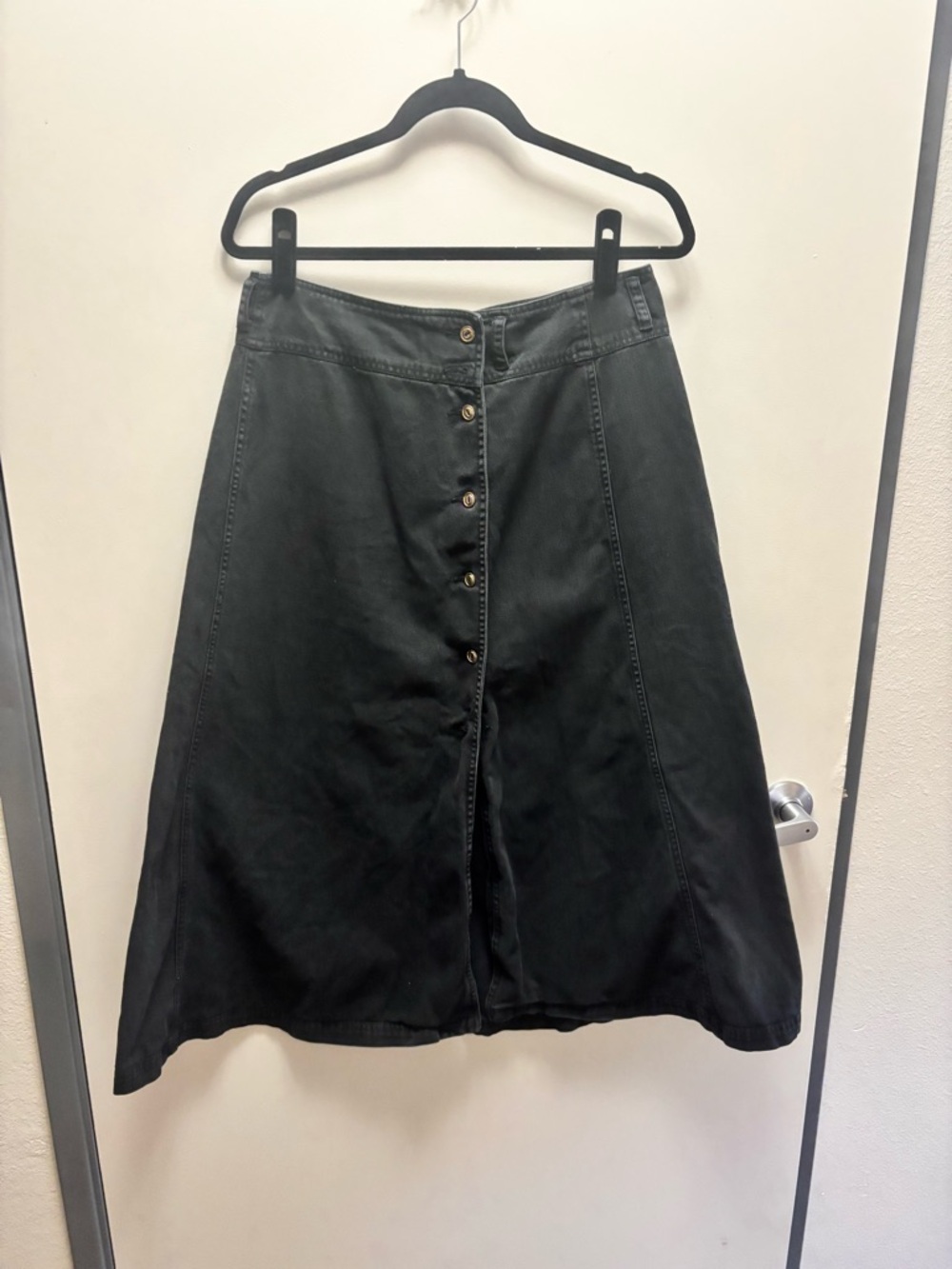 Classic Button-Front Black A-Line Skirt